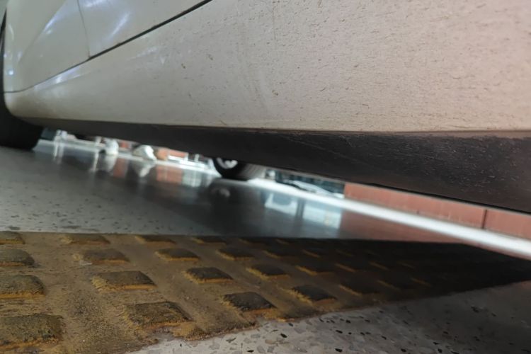 特斯拉 Model 3 2022款 后轮驱动版局部细节9002