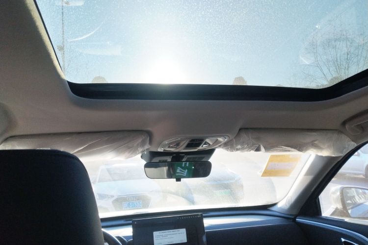 哈弗枭龙MAX 2025款 Hi4 110 Pro中控内饰22