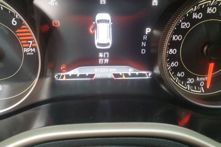 Jeep 自由光 2016款 2.4L 75周年致敬版中控内饰15