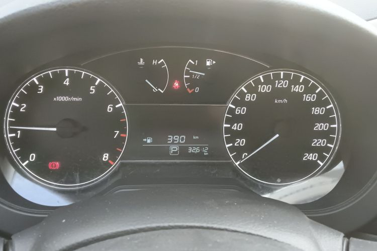 日产 骐达TIIDA 2019款 1.6L CVT酷动版 国V中控内饰14