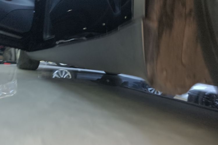 特斯拉 Model Y 2022款 后轮驱动版局部细节9002