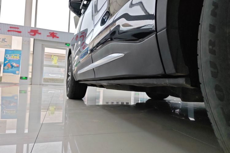 林肯 航海家 2023款 2.0T 四驱尊享版局部细节9002