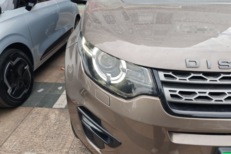 路虎 发现神行 2016款 2.0T SE车身外观6006