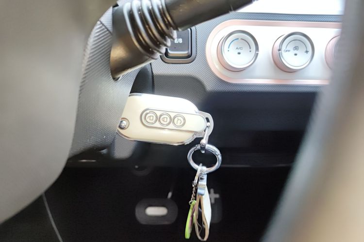 五菱汽车 宏光MINIEV 2022款 马卡龙臻享款 磷酸铁锂中控内饰11