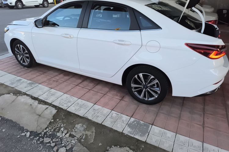 福特 福睿斯 2021款 1.5L 自动钻石版车身外观6003