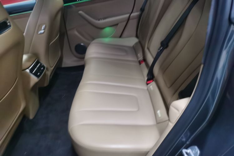 鸿蒙智行 智界R7 2024款 纯电 736km UItra中控内饰7004