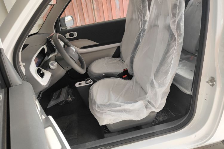 吉利银河 熊猫 2025款 210km 元气熊中控内饰19