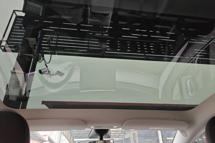 特斯拉 Model Y 2023款 后轮驱动版局部细节22