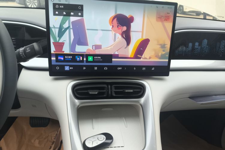 吉利银河 星愿 2025款 UP 410km 探索+版中控内饰16