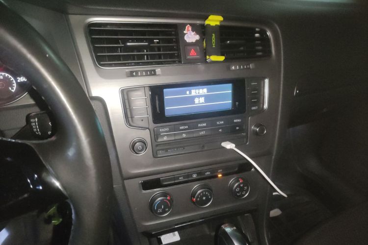 大众 高尔夫 2015款 1.4TSI 自动舒适型中控内饰16