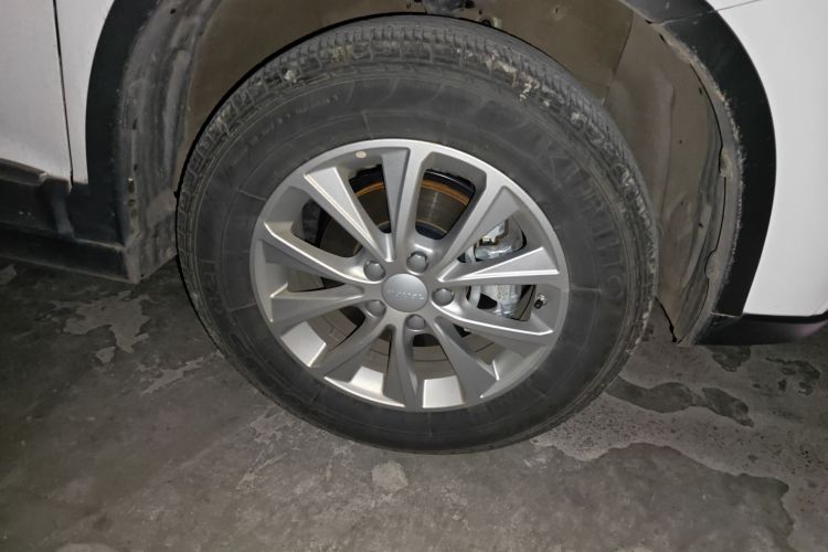 哈弗H6 2019款 运动版 1.5T 自动两驱精英型 国VI车身外观10