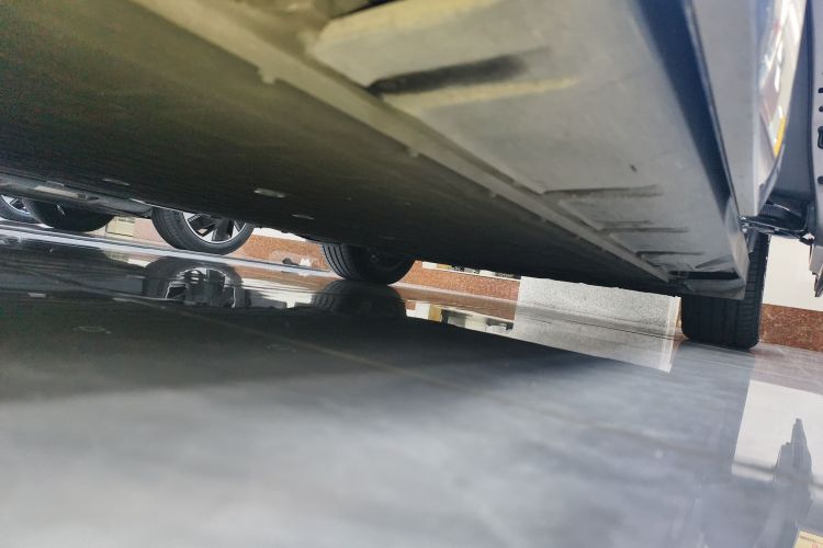 小鹏X9 2025款 650长续航 Max局部细节9002