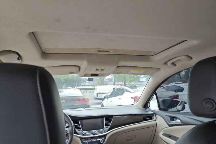 别克 威朗 2018款 三厢 15S 自动领先型局部细节22