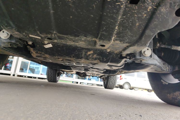 坦克300 2025款 2.0T 征服者局部细节9008