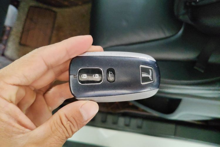 纳智捷 优6 SUV 2015款 1.8T 智尊型中控内饰7001