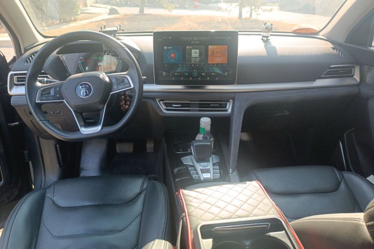 比亚迪 宋Pro新能源 2019款 EV 高功率高续航版旗舰型中控内饰7002