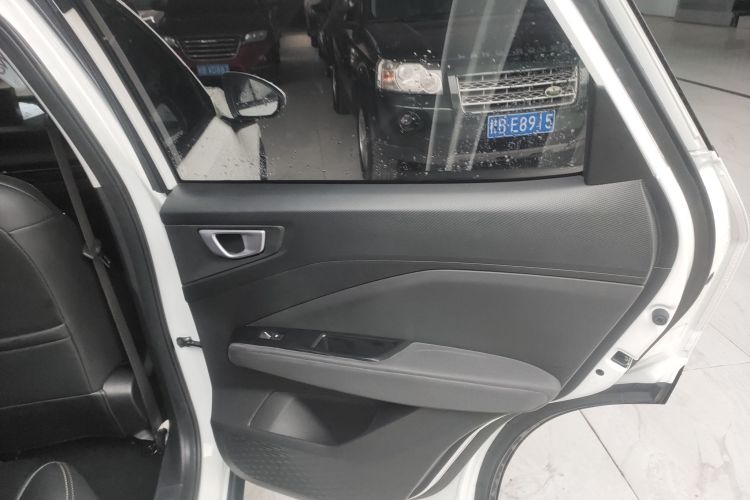 五菱汽车 五菱星驰 2023款 1.5L CVT畅爽型中控内饰7006