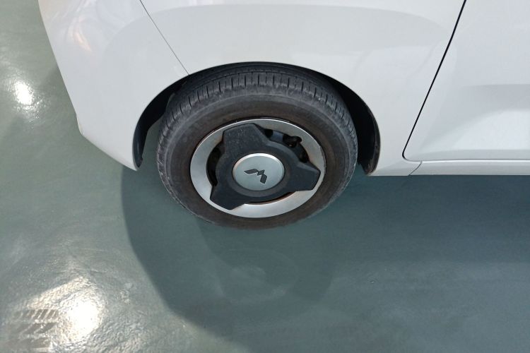 五菱汽车 宏光MINIEV 2022款 马卡龙时尚款 三元锂车身外观6007