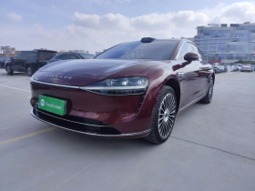 鸿蒙智行 享界S9 2025款 增程 Max+