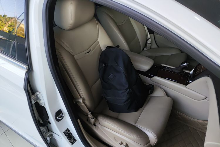 凯迪拉克XTS 2016款 28T 精英型局部细节41