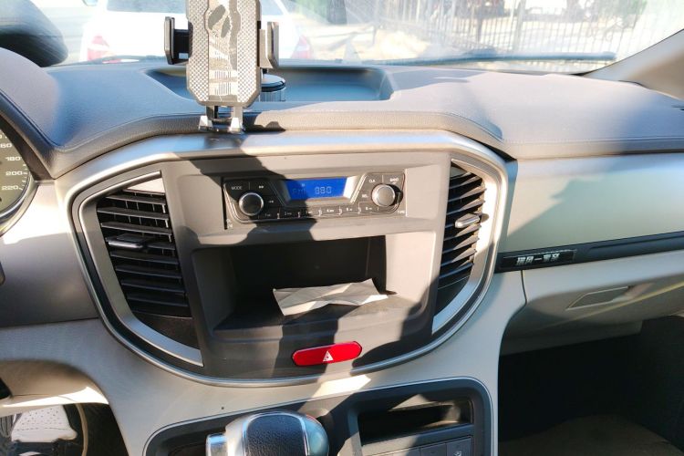 江淮瑞风 瑞风M4 2022款 2.0TGDI 自动商旅版中控内饰16