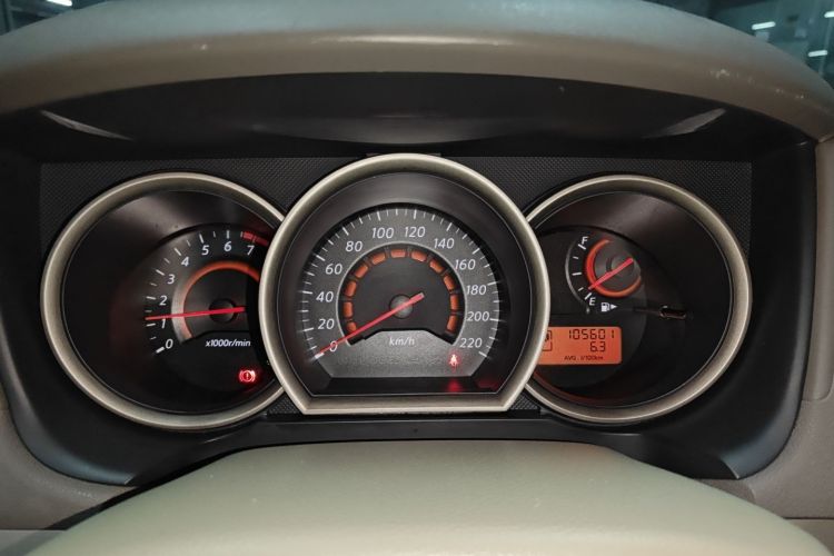 日产 轩逸 2019款 经典 1.6XE+ CVT智联领先版局部细节14