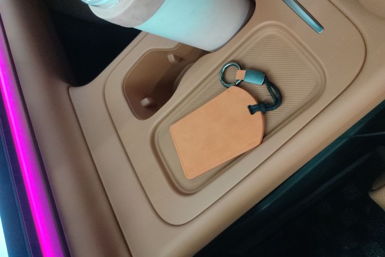 零跑汽车 零跑C16 2024款 纯电 520尊享版中控内饰7001