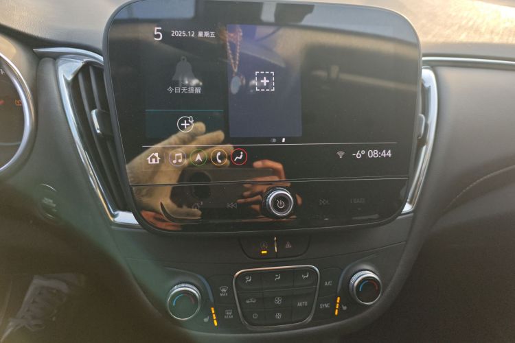 雪佛兰 迈锐宝XL 2022款 Redline 550T 自动锐动版中控内饰16