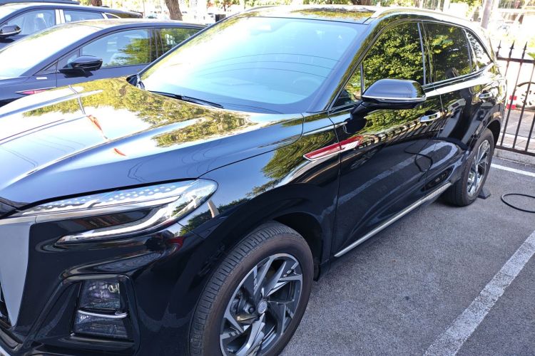 红旗HS3 PHEV 2024款 PHEV 115km 劲为版车身外观4