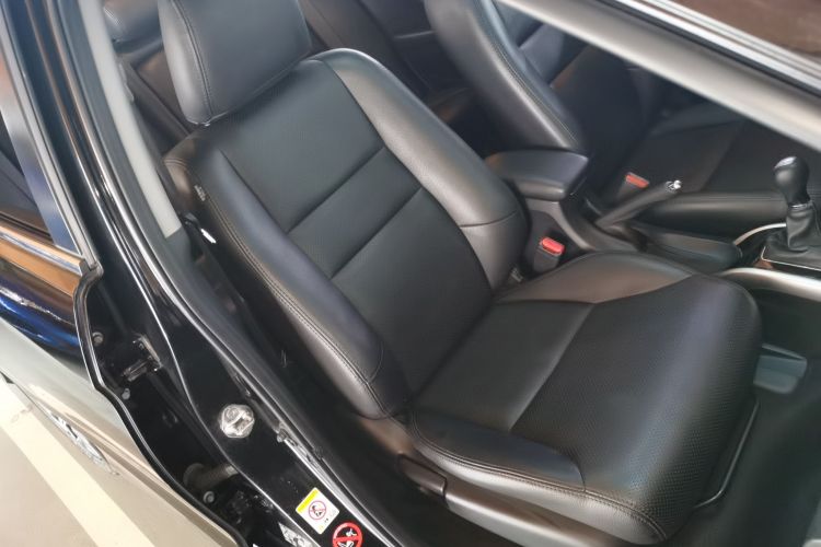 本田 凌派 2016款 1.8L 手动豪华版局部细节41