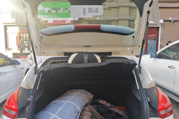 福特 福克斯 2017款 两厢 1.6L 手动舒适型智行版中控内饰23