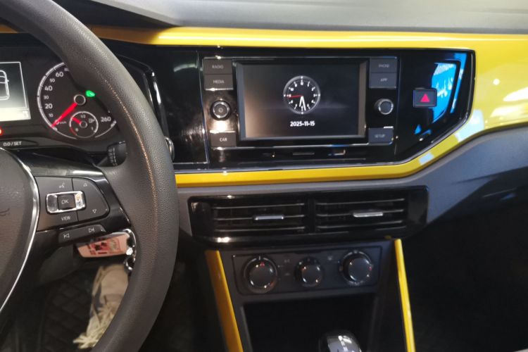 大众 Polo 2019款 Plus 1.5L 自动炫彩科技版局部细节16