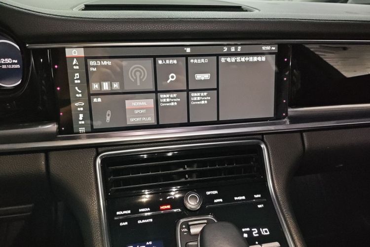 保时捷 2017款 Panamera 3.0T中控内饰16