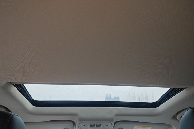 别克 威朗 2017款 三厢 15S 自动领先型中控内饰22