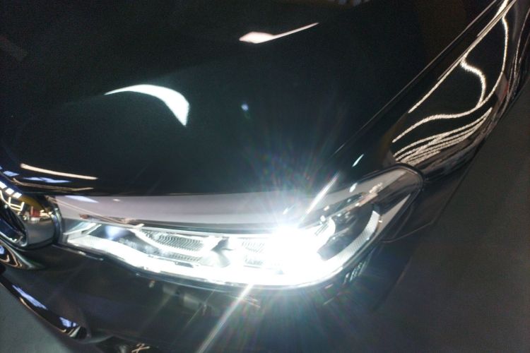 宝马5系 2019款 530Li 尊享型 M运动套装局部细节36