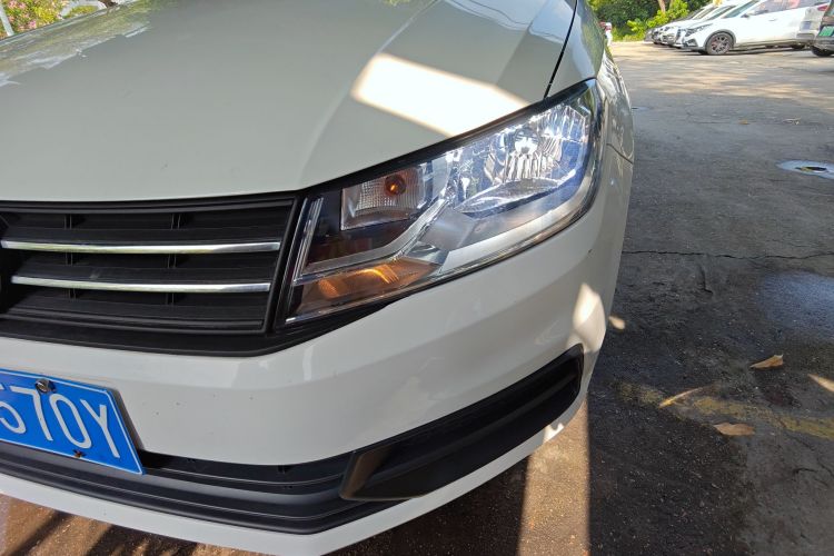 大众 桑塔纳 2019款 1.5L 自动风尚版 国VI局部细节36