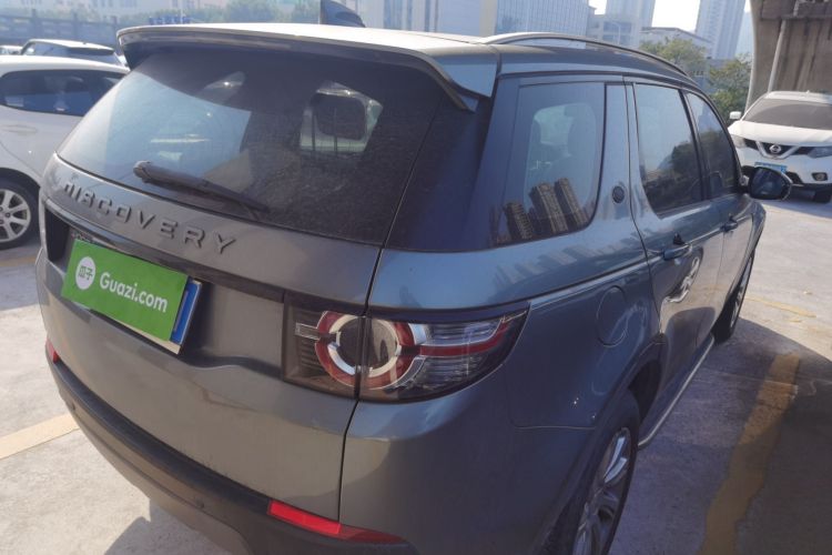 路虎 发现神行 2018款 240PS SE版车身外观7