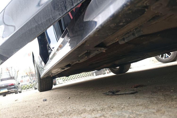 本田 思域 2022款 240TURBO CVT劲动版局部细节9001