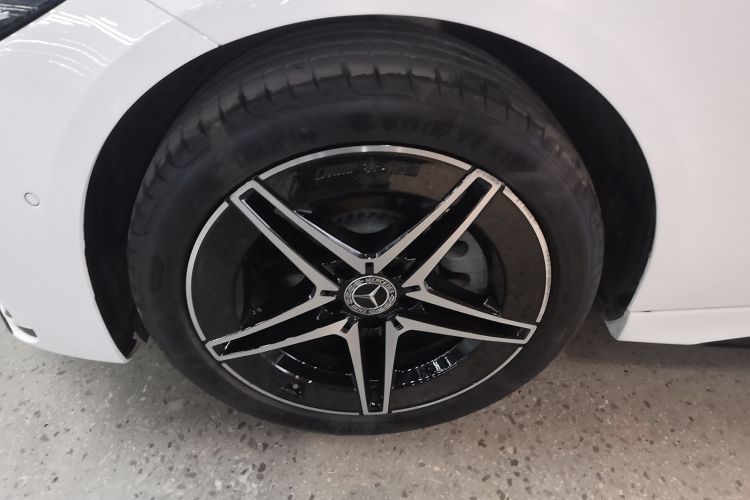 奔驰C级 2025款 C 260 L 皓夜运动版车身外观6007