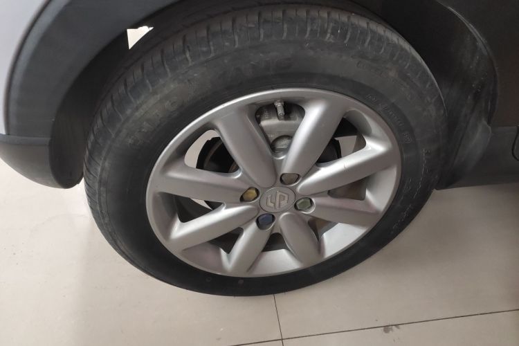 零跑汽车 零跑T03 2022款 星钻版车身外观6008