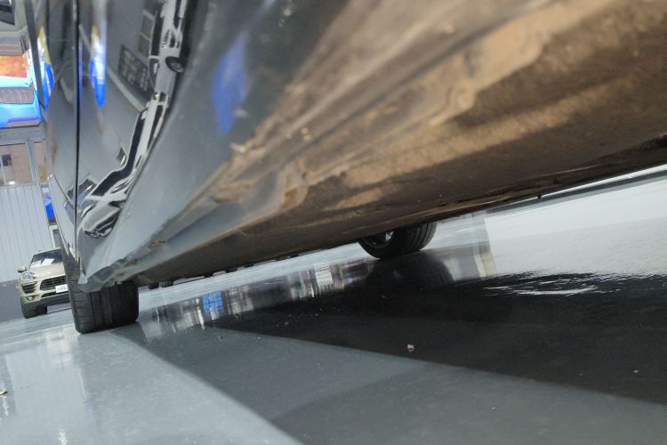 奥迪A6L 2023款 改款 45 TFSI quattro 臻选动感型局部细节9002