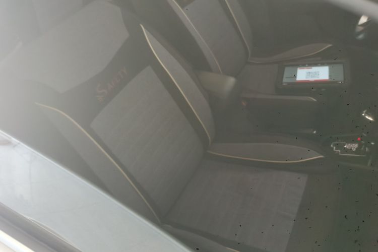 东风风神AX3 2016款 1.5L 自动尚酷型局部细节41