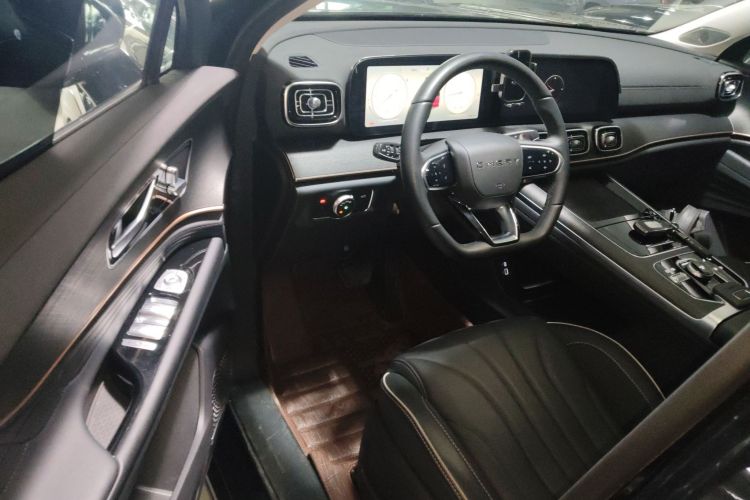 奇瑞 瑞虎9 2023款 2.0T 双离合两驱领先版 5座中控内饰20