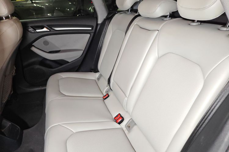 奥迪A3 2020款 Sportback 35 TFSI 进取型 国VI中控内饰21