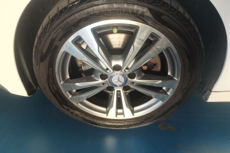 奔驰C级 2017款 改款 C 200 L 运动版车身外观6007