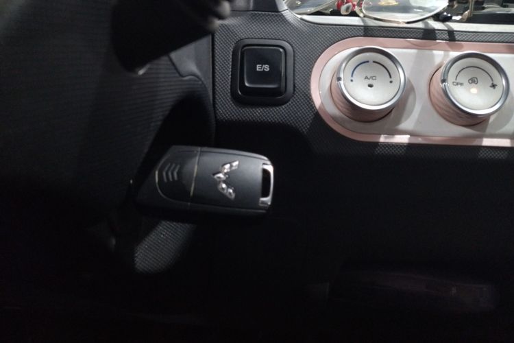 五菱汽车 宏光MINIEV 2022款 悦享款 磷酸铁锂中控内饰11