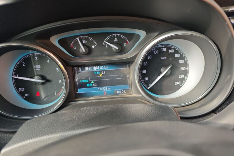 别克 昂科威 2015款 20T 两驱精英型中控内饰14