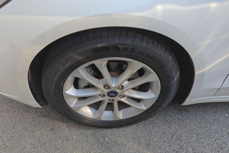 福特 蒙迪欧 2020款 EcoBoost 180 时尚型车身外观6007