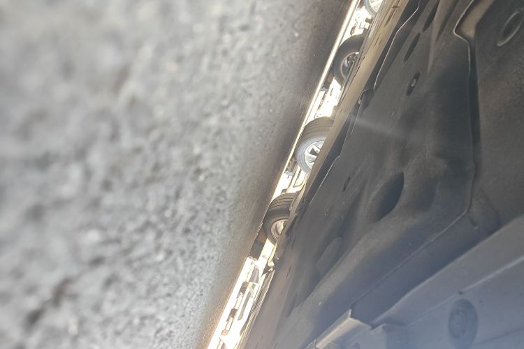 雷克萨斯ES 2025款 300h 臻享版局部细节9004