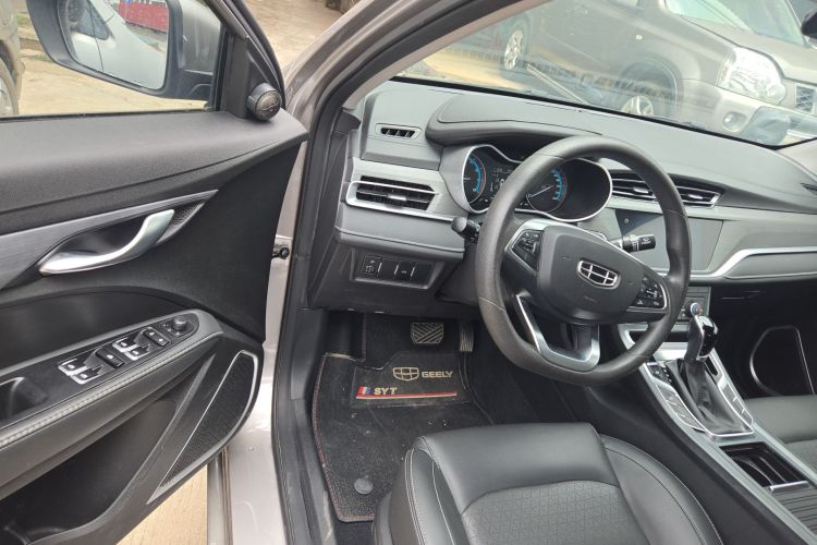 吉利汽车 帝豪 2021款 UP 1.5L CVT豪华型中控内饰20